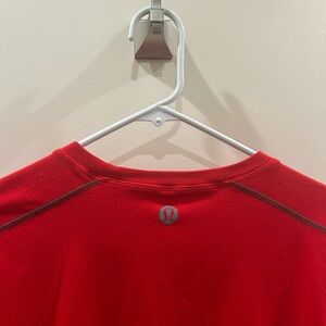 Lululemon Red fleece long sleeve shirt